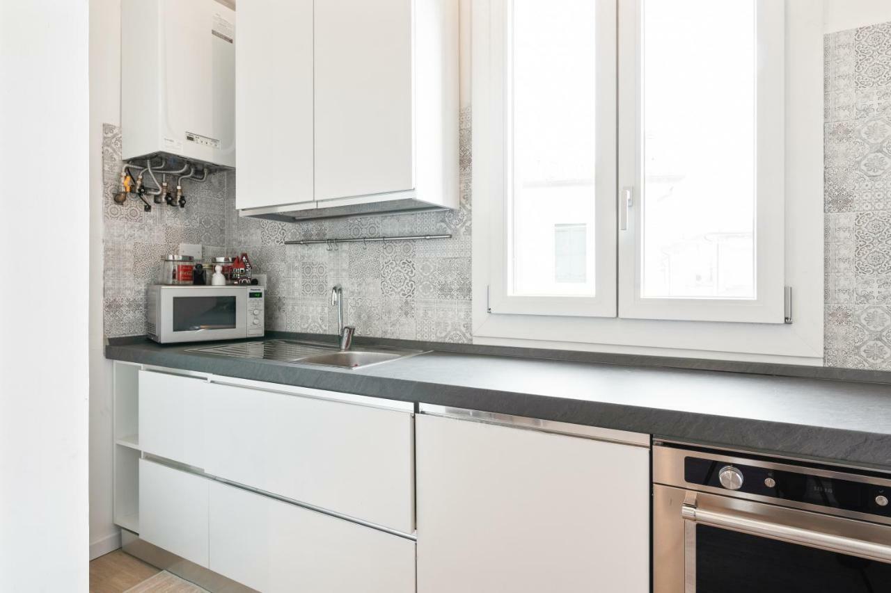 Prato Della Valle Roomy Flat Padoue Extérieur photo